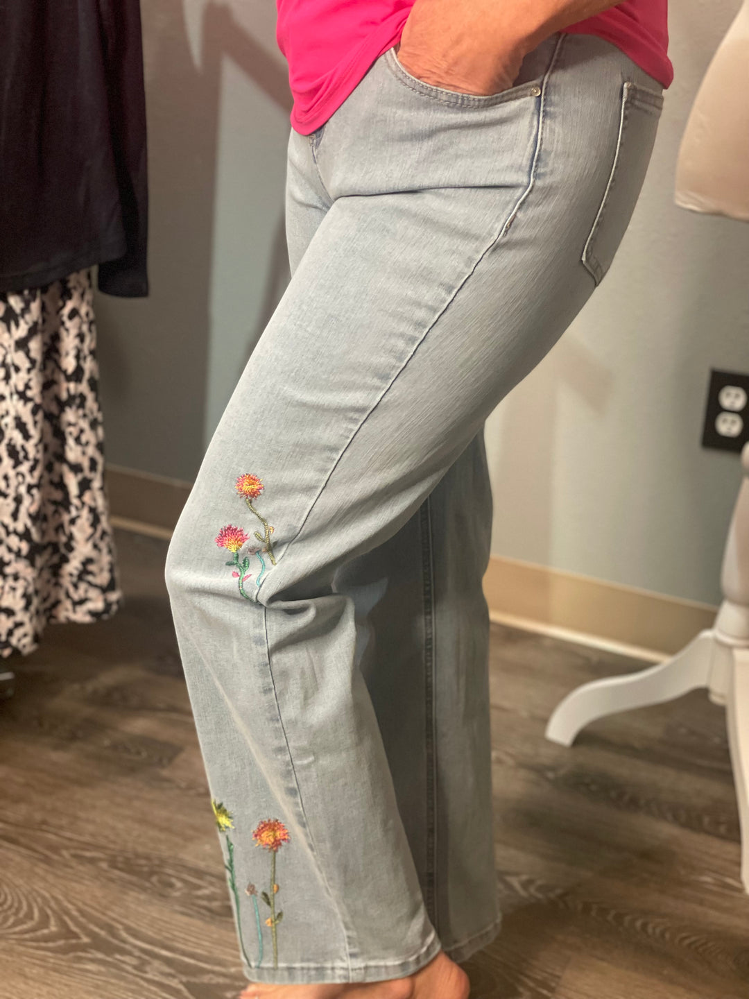 Pants, Denim Embroidery Flower CB