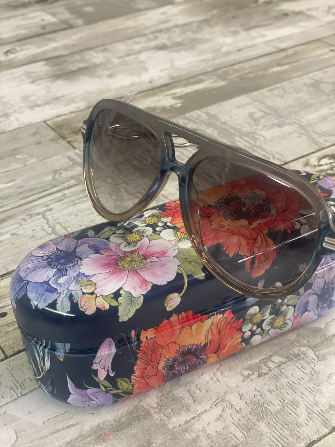 Brighton, Interlok Twist Sunglasses