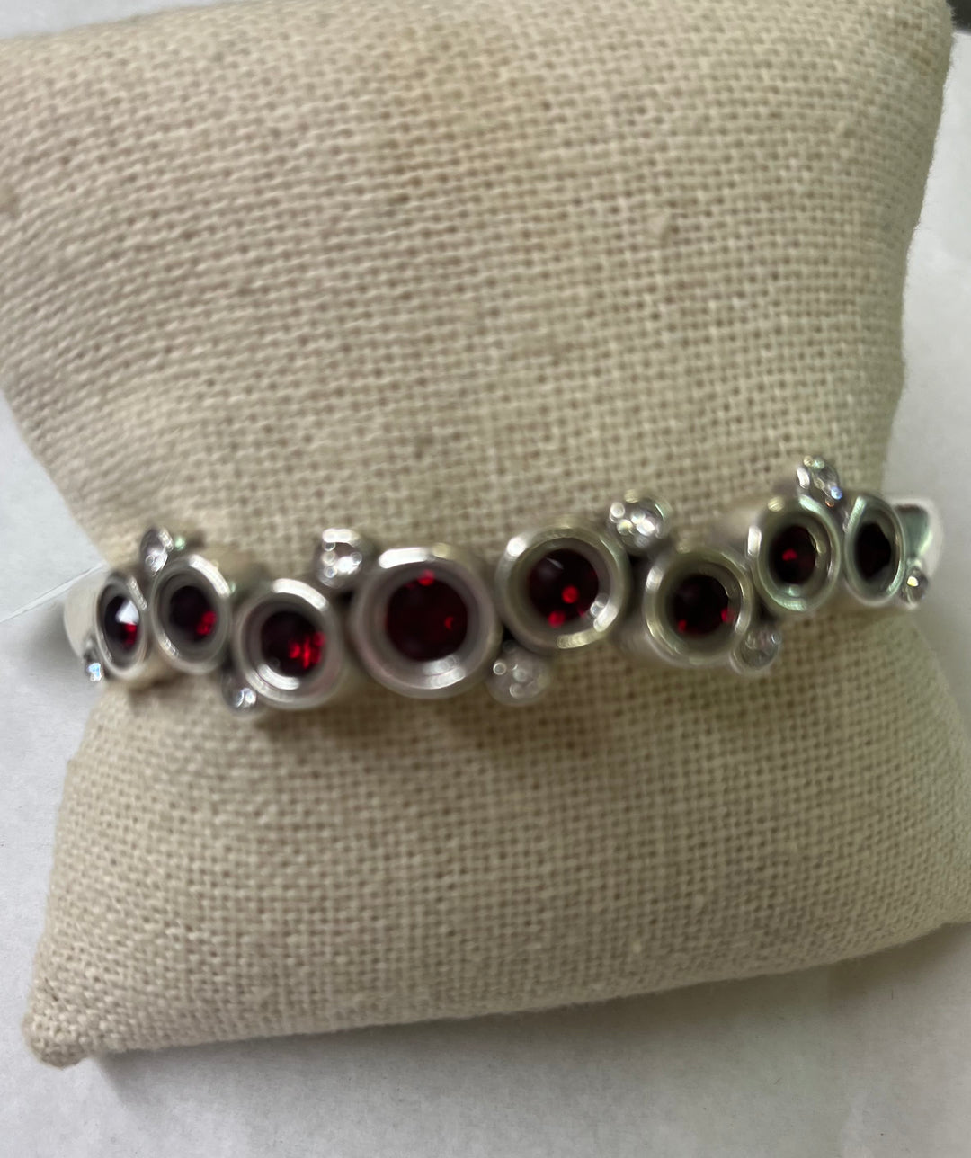 Brighton, Constella Cluster Hinged Bangle