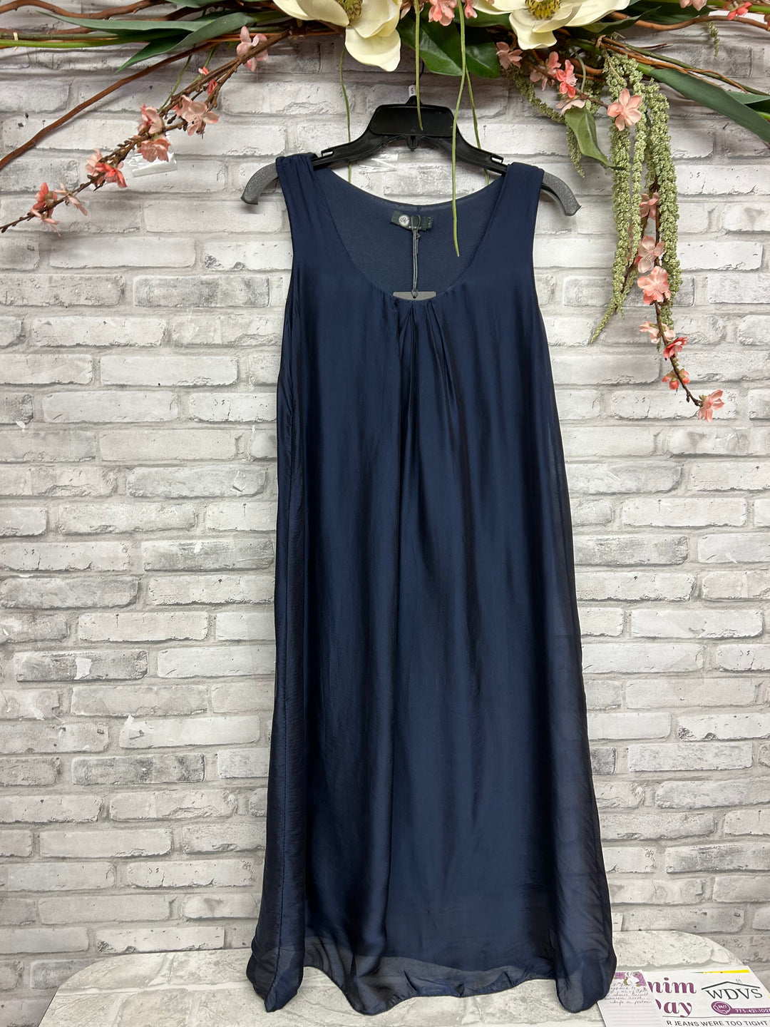 CHARMING TAPESTRY WOVEN MIDI DRESS