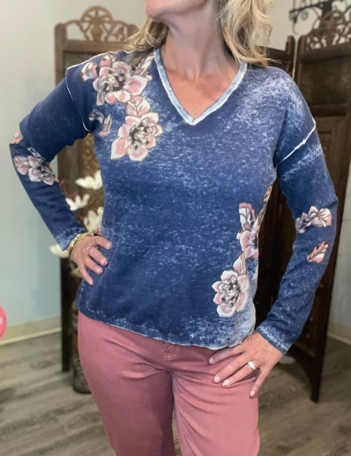 Tops, Reversible v-Neck Sweater w/Floral
