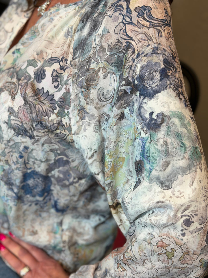 Tops, Bracelet Sleeve Printed Blouse