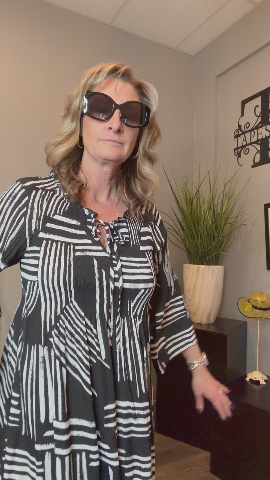 Dresses, Must Have Black Dress